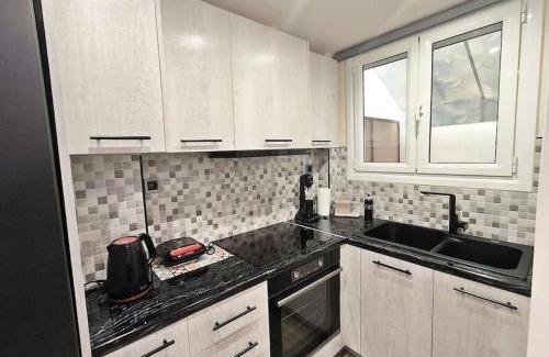 Piraeus Apartment | Cozy studio for 2 persons near Piraeus port