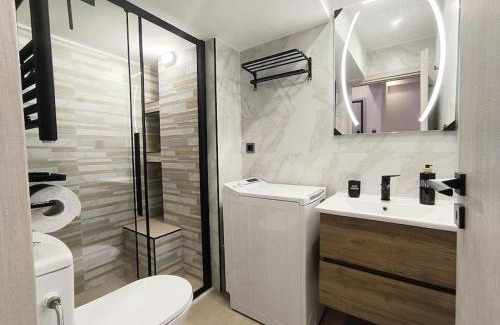Piraeus Apartment | Cozy studio for 2 persons near Piraeus port