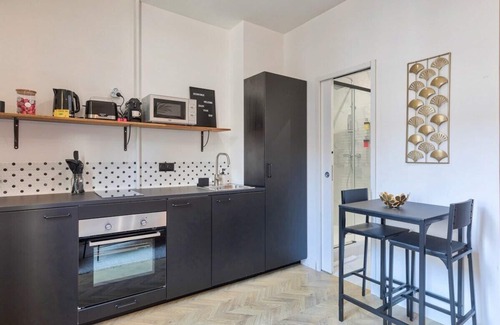 Quartier de la Plaine-de-Monceaux Apartment | Cozy studio near the Arc de Triomphe - 2P