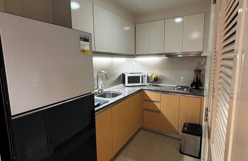Bagumbayan Condo | Cozy Studio unit with mountain view