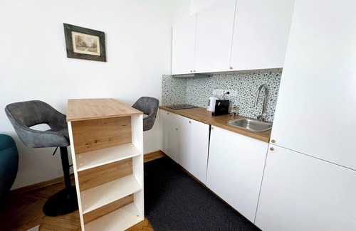 Stari Grad Apartment | Cozy studio with AC and WiFi in charming Beograd