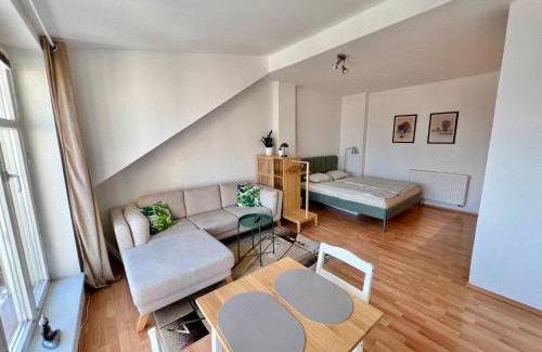 Smichov Apartment | Cozy Studio with Prague panorama view