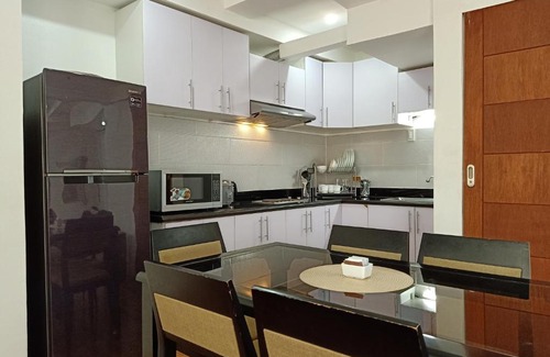 Pio del Pilar Apartment | Cozy Studios at Laureano Di Trevi