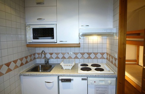 Le Lavachet Apartment | Cozy Studios in Tignes with Mountain Views, Balcony, Near Ski Lifts and Shops