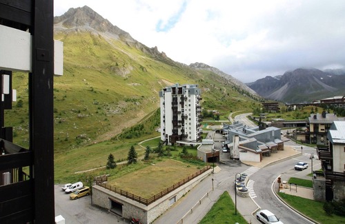 Le Lavachet Apartment | Cozy Studios in Tignes with Mountain Views, Balcony, Near Ski Lifts and Shops