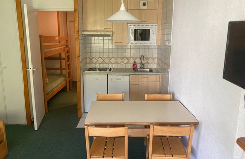 Le Lavachet Apartment | Cozy Studios in Tignes - Ideal for Families and Friends, Close to Ski Lifts and Shops