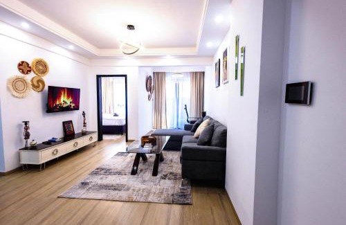 Kitengela Apartment | Cozy Stylish Apartment with King Bed and Wi-Fi