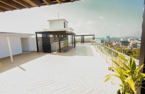 Kitengela Apartment | Cozy Stylish Apartment with King Bed and Wi-Fi