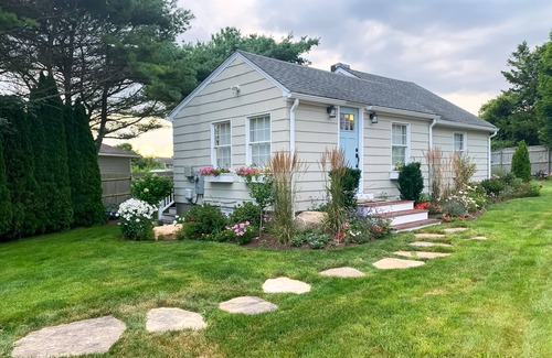 Point Judith House | Cozy Summer Cottage Minutes from Narragansett Beaches