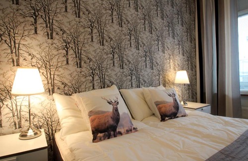 Hietalahti Apartment | Cozy, Superior-level two-bedroom apartment near Helsinki city center (ID 8758)
