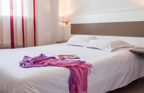 Latour-Bas-Elne Apartment | Cozy T3 Lodge with Terrace, Pool, Spa, Gym and Parking - 10 Min from Beach