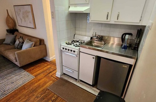 Midtown East Apartment | Cozy Two Bedroom in the Heart of New York City