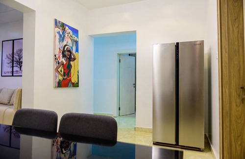 Abuja Apartment | Cozy Two Bedroom Perfect For Getaways/Work-From-Home