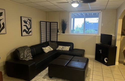 Central Okanagan House | Cozy Two Bedroom Suite in Peachland