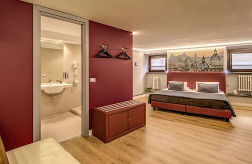 Rione V Ponte House | Cozy Two Bedrooms Apartment on 3 leves