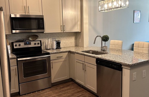 Lindbergh Apartment | Cozy & unique home in the heart of Buckhead!