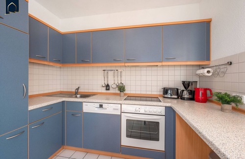 Koserow Apartment | Cozy vacation apartment by the sea with balcony, WiFi & parking space
