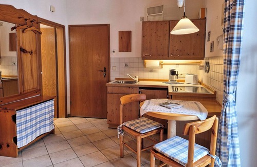 Ramsau bei Berchtesgaden Apartment | Cozy vacation apartment with balcony and mountain view - ideal for active people