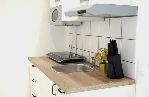 Wieden Apartment | Cozy Vienna Apartment 5 Minutes from Hauptbahnhof