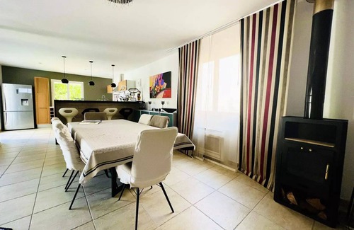 La Grande-Motte Villa | Cozy Villa - Houses & Villas for 8 People