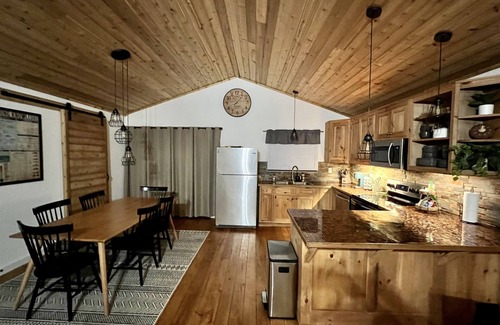 Wills Point Cabin | Cozy waterfront cabin w/ gorgeous views, privacy, toys, and ample room to play
