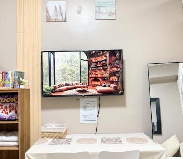 Luzon Apartment | Cozy1BR condo in Mezza 2 Qc with wifi and netflix