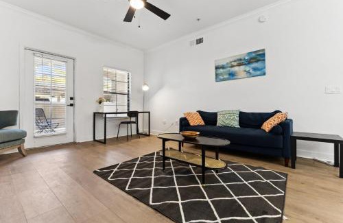 Chandler Apartment | CozySuites Chandler 1BR with 2 pools & Jacuzzi 09