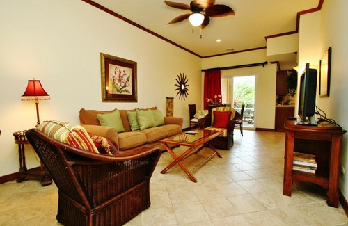 Herradura House | CR Luxury, Los Sueños Veranda Condos