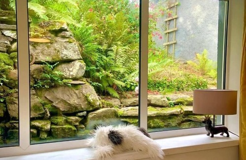 Cockermouth Cottage | Crag End Fern Cottage, sleeps 2 guests in 1 bedroom with walking over the Lorton Fells from the doo