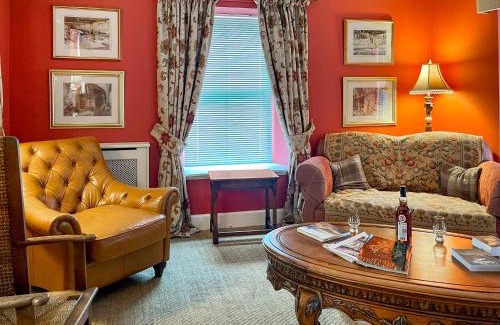 Murthly House | Craigmore Cottage