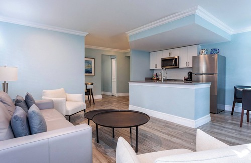 Delray Beach Hotel | Crane's Beach House Boutique Hotel & Luxury Villas