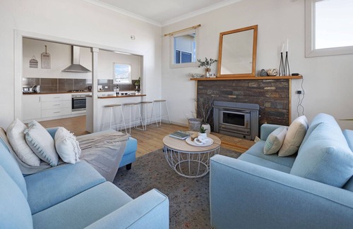 Lakes Entrance House | Create treasured memories in our family-friendly property