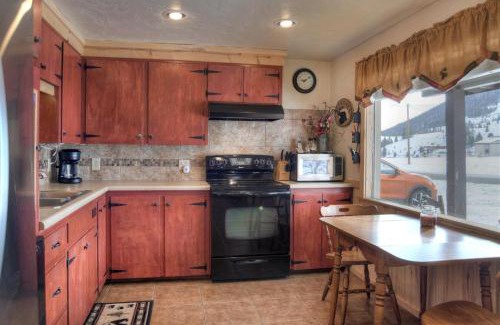 Creede House | Creede Haven Cabin