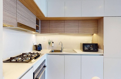 Dubai Apartment | Creek Edge - One Bedroom with Partial Sea View
