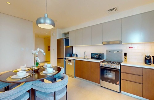 Dubai Apartment | Creek Rise Tower 1 - One Bedroom with Creek View