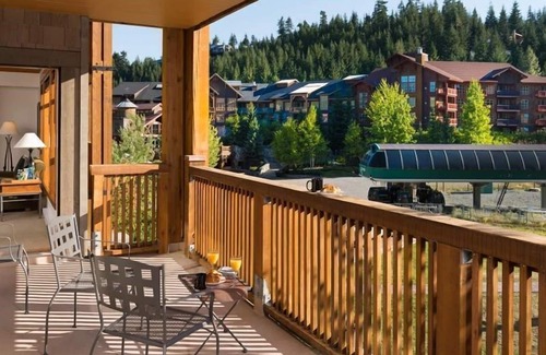 Whistler Creekside Apartment | Creekside access | Spacious Suite + Gas Fireplace