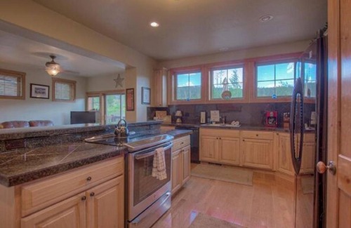 Vista Point House | Creekside Home - Great Location & Private Hot Tub!