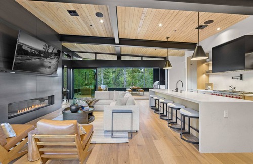 Olympic Valley House | Creekside Retreat with Hot Tub & 3min to Slopes