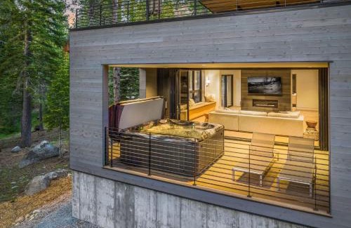 Olympic Valley House | Creekside Retreat - Near Palisades Tahoe