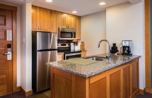 Whistler Creekside Apartment | Creekside Suite | Mountain Access + Ski-in/Ski out