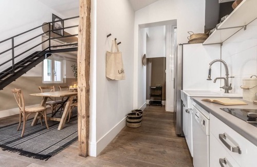 Barrio de las Letras Apartment | Cremano - 1 bedroom and office in Centro