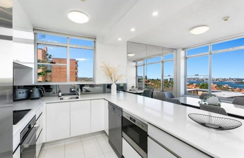 Cremorne Apartment | Cremorne charm - Views of harbour & opera house - HARIS