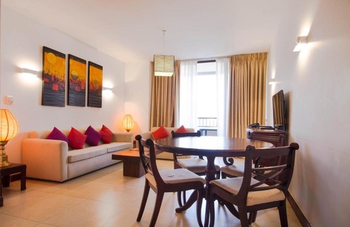 Kollupitiya Apartment | Crescat Residencies
