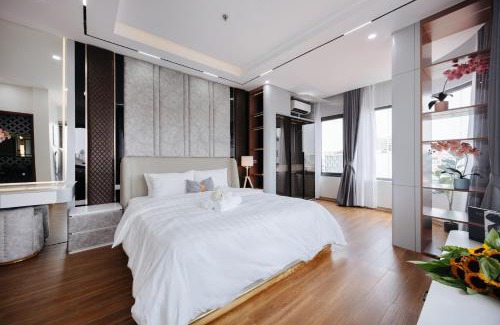Nhat Tan Apartment | Crescendo Unique Studio
