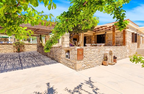 Pervolakia Villa | Cretan Kera Villa with Heated Pool