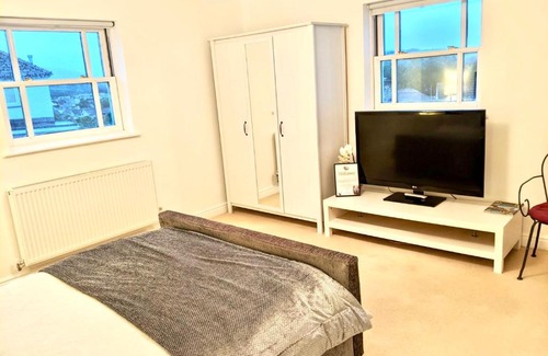 Brecon House | Cribyn Lodge