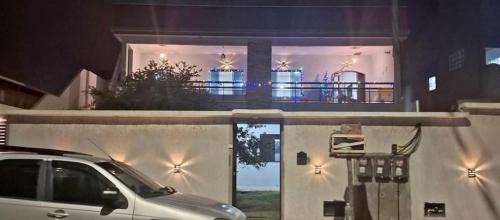 Realengo House | Cristal palace