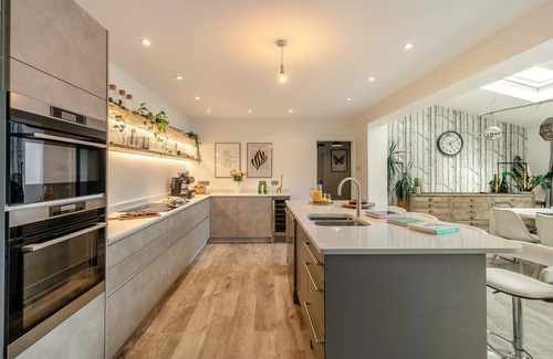 Mitchell House | Croft House - Newquay