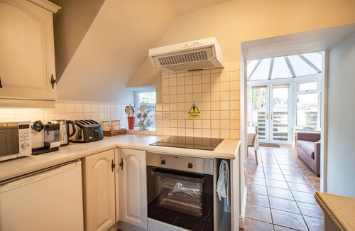 Knock Cottage | CROSS FELL VIEW, family friendly, character holiday cottage in Knock