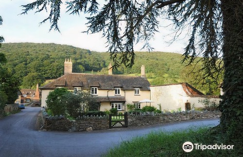 Allerford Hotel | Cross Lane House